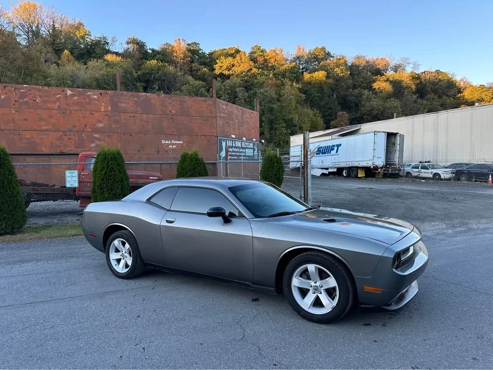2011 Dodge Challenger 3rd Gen - Image 2 of 11