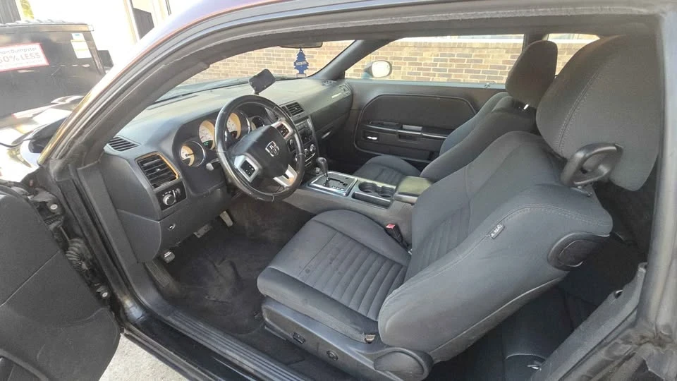 2011 Dodge Challenger 3rd Gen - Image 10 of 16