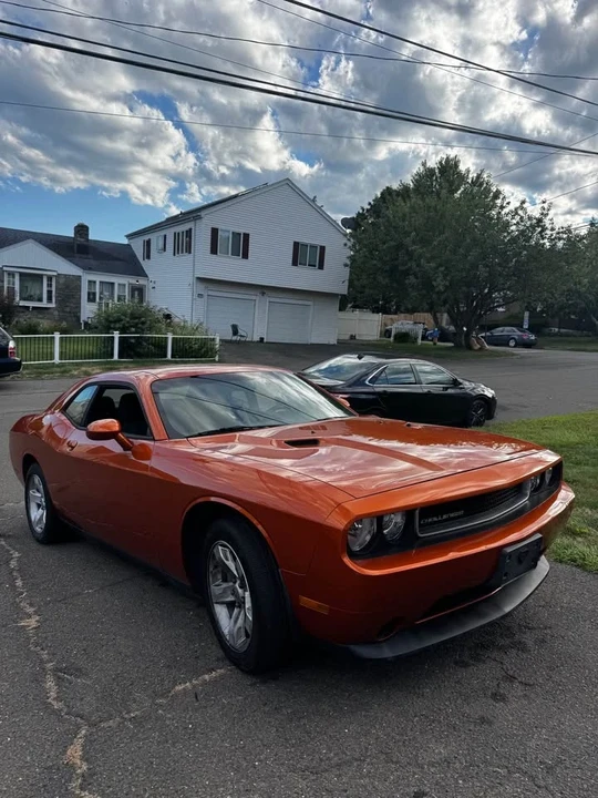 2011 Dodge Challenger 3rd Gen - Image 3 of 5