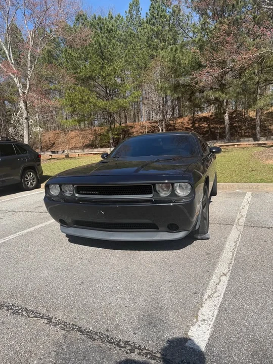 2011 Dodge Challenger 3rd Gen - Image 2 of 5