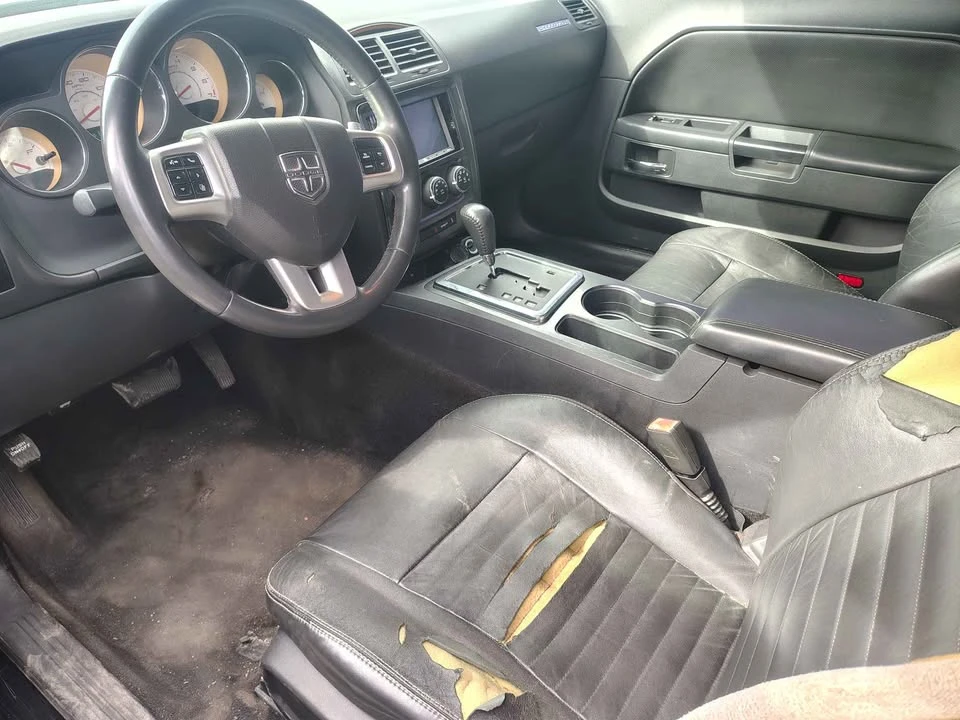 2011 Dodge Challenger 3rd Gen - Image 3 of 4