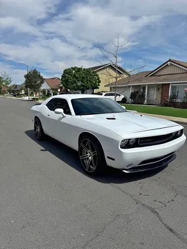 2011 Dodge Challenger SXT