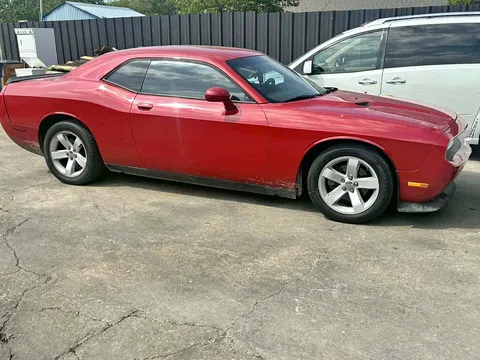 2011 Dodge Challenger SXT