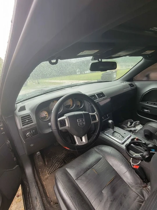2011 Dodge Challenger 3rd Gen - Image 6 of 9