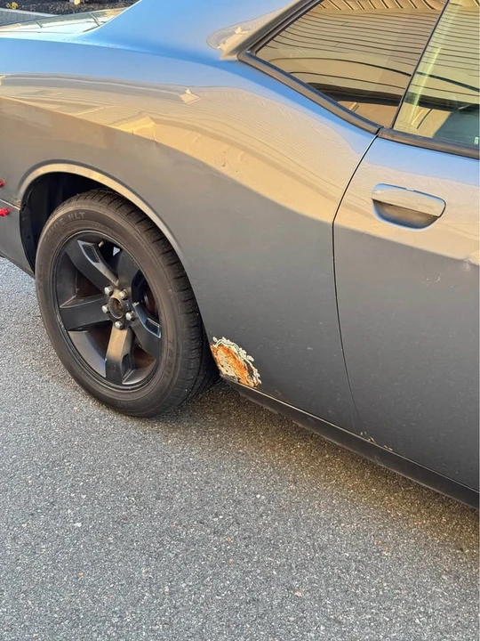 2011 Dodge Challenger 3rd Gen - Image 8 of 8