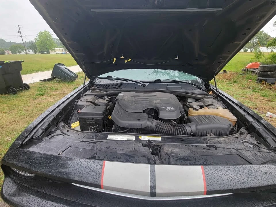 2011 Dodge Challenger 3rd Gen - Image 7 of 9