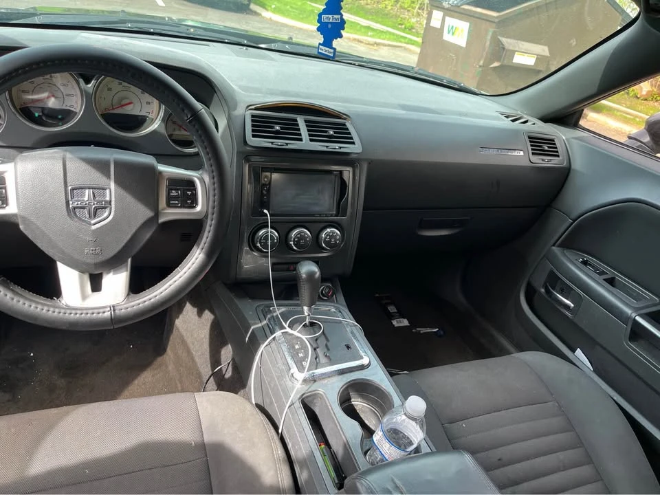2011 Dodge Challenger 3rd Gen - Image 11 of 13