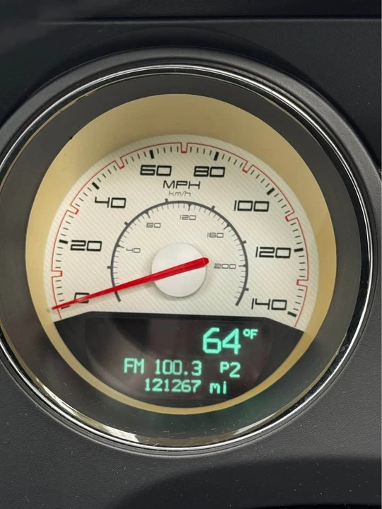 2011 Dodge Challenger 3rd Gen - Image 18 of 19