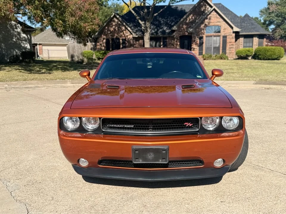 2011 Dodge Challenger 3rd Gen - Image 4 of 8