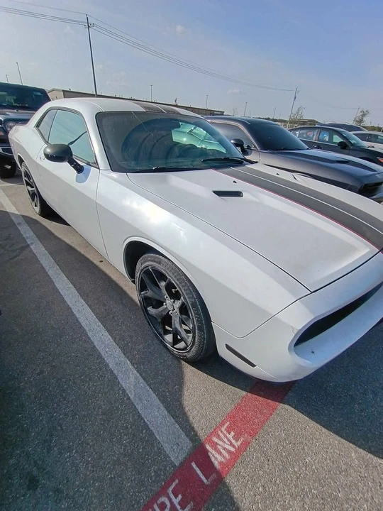 2011 Dodge Challenger 3rd Gen - Image 3 of 6