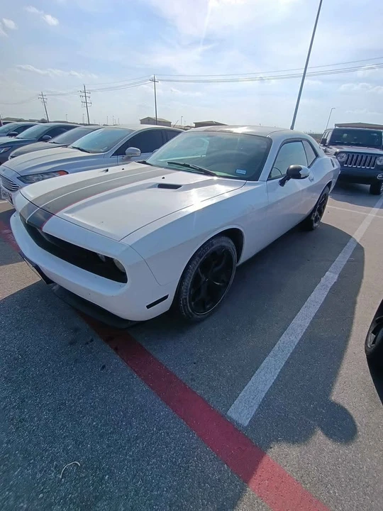 2011 Dodge Challenger 3rd Gen - Image 4 of 6