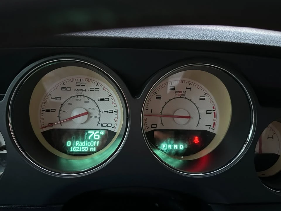 2011 Dodge Challenger 3rd Gen - Image 14 of 17