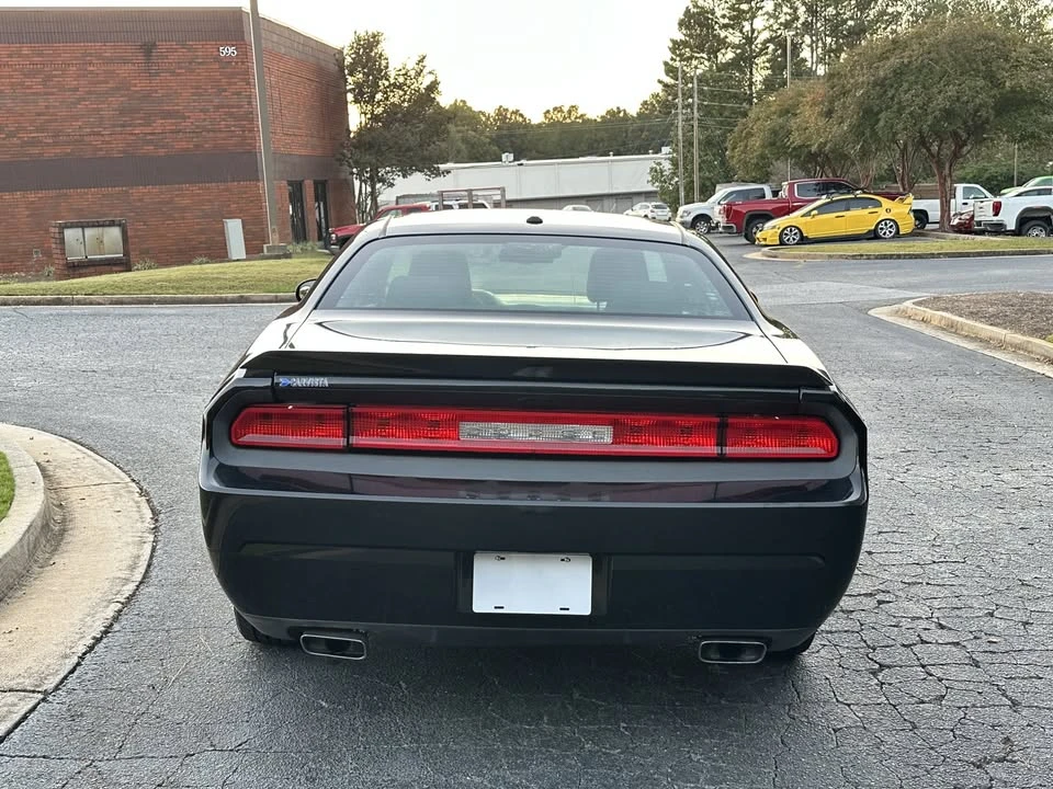 2011 Dodge Challenger 3rd Gen - Image 6 of 17
