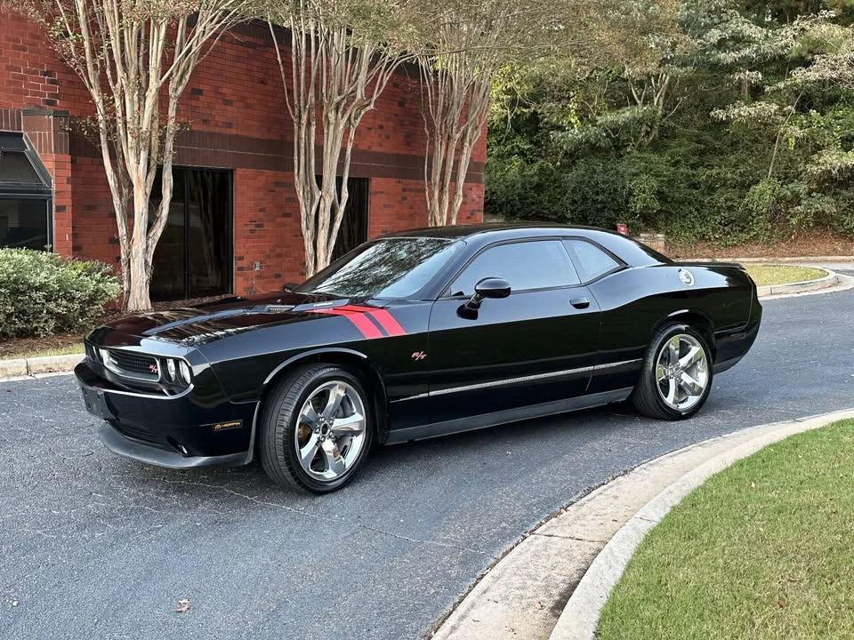 2011 Dodge Challenger 3rd Gen - Image 3 of 17