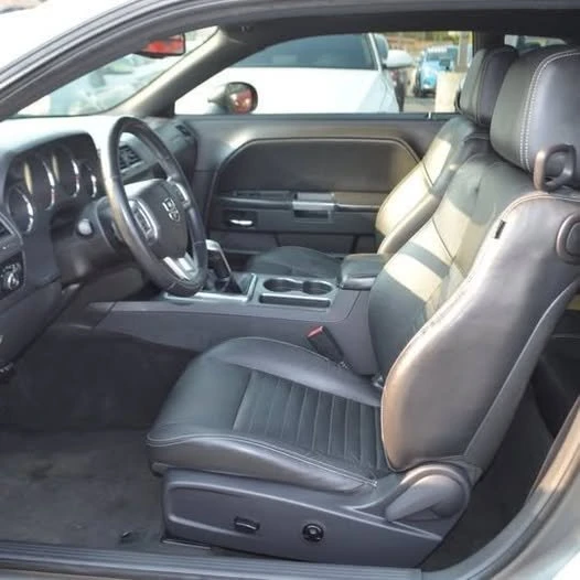 2011 Dodge Challenger 3rd Gen - Image 8 of 16