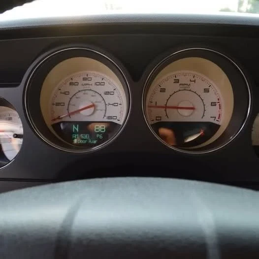 2011 Dodge Challenger 3rd Gen - Image 11 of 15