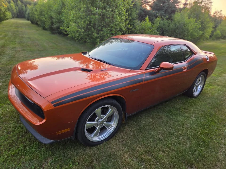 2011 Dodge Challenger 3rd Gen - Image 8 of 12