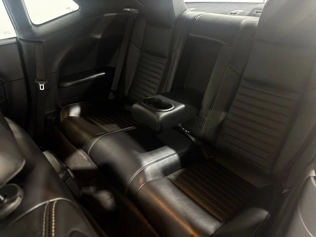 2011 Dodge Challenger 3rd Gen - Image 15 of 20