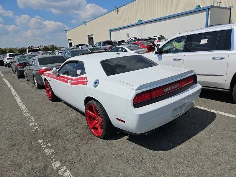 2011 Dodge Challenger 3rd Gen - Image 2 of 5