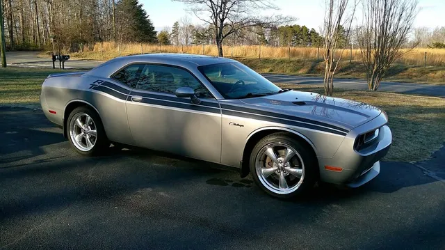 2011 Dodge Challenger R/T Classic Plus