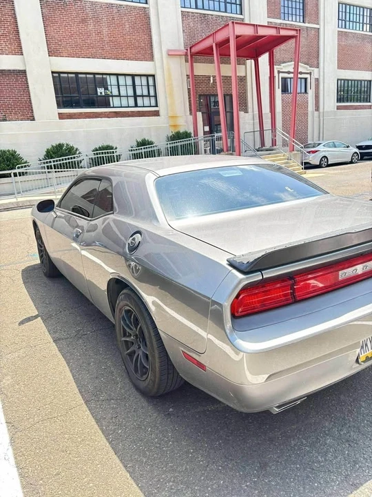 2011 Dodge Challenger 3rd Gen - Image 2 of 4
