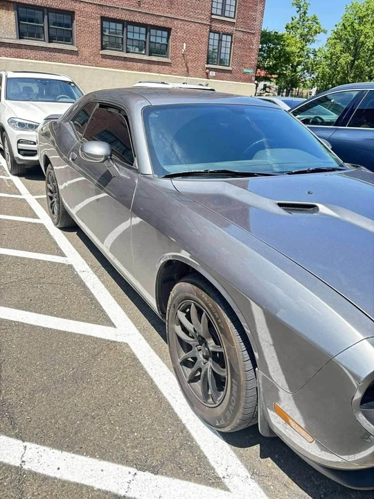 2011 Dodge Challenger 3rd Gen - Image 4 of 4
