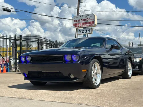 2011 Dodge Challenger R/T Plus