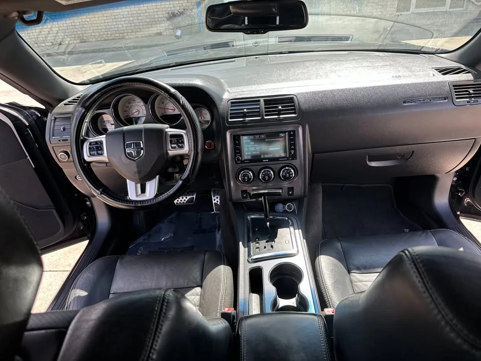 2011 Dodge Challenger 3rd Gen - Image 9 of 17