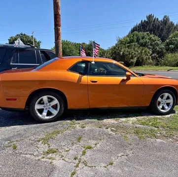 2011 Dodge Challenger SE