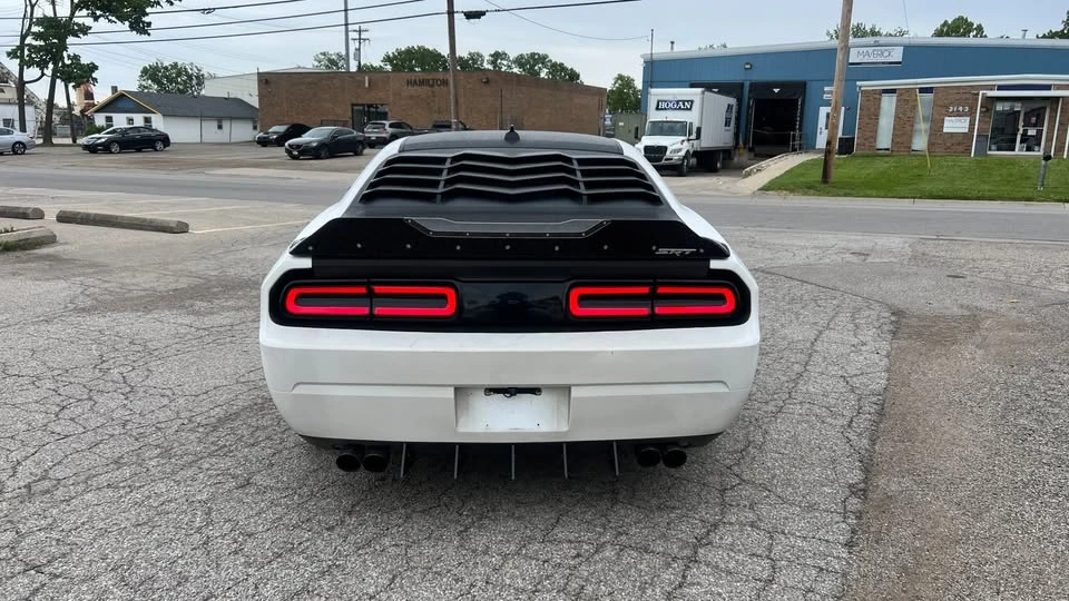 2011 Dodge Challenger SRT8 & 392 3rd Gen - Image 4 of 10