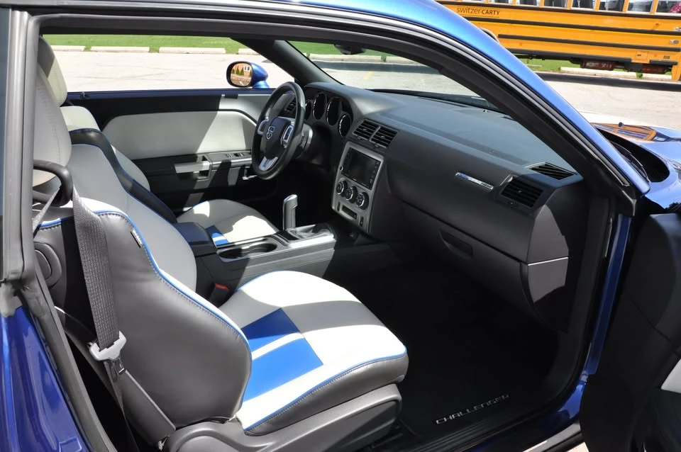 2011 Dodge Challenger SRT8 & 392 3rd Gen - Image 6 of 10
