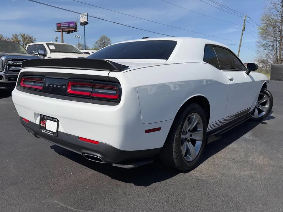 2011 Dodge Challenger 3rd Gen - Image 5 of 18
