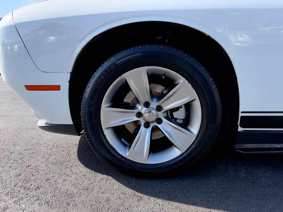 2011 Dodge Challenger 3rd Gen - Image 18 of 18