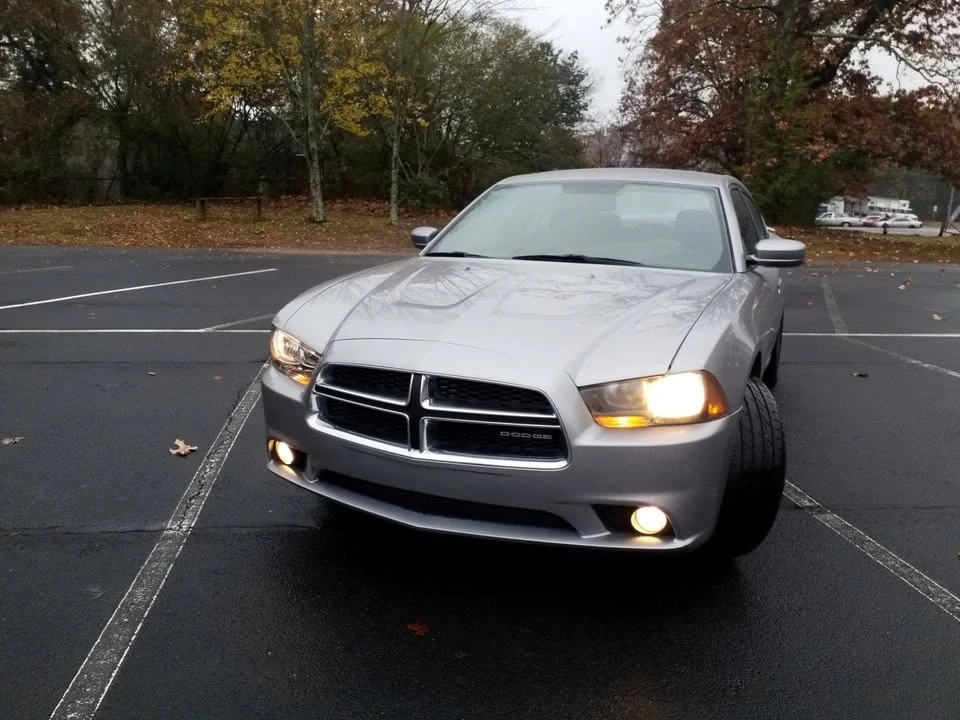 2011 Dodge Charger 7th Gen - Image 7 of 16