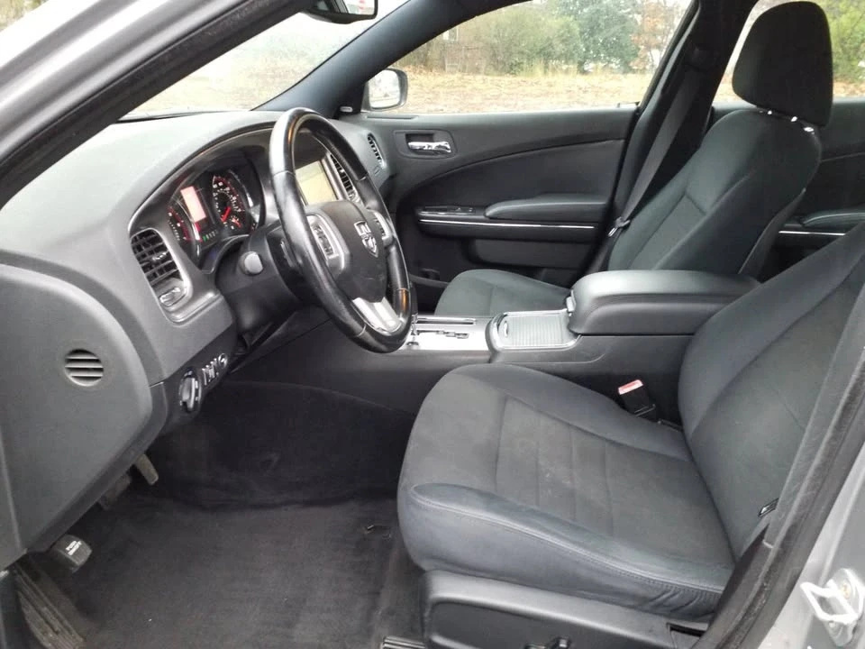 2011 Dodge Charger 7th Gen - Image 14 of 16