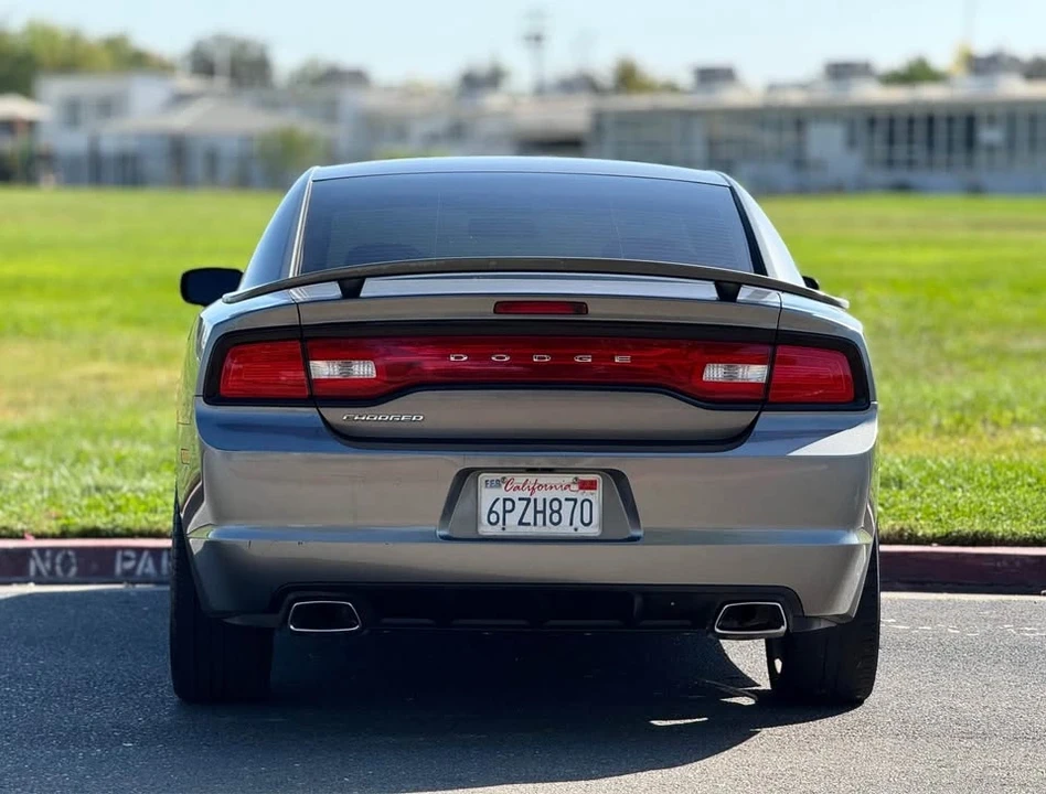 2011 Dodge Charger 7th Gen - Image 7 of 15