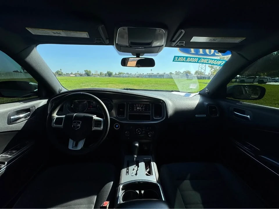 2011 Dodge Charger 7th Gen - Image 13 of 15