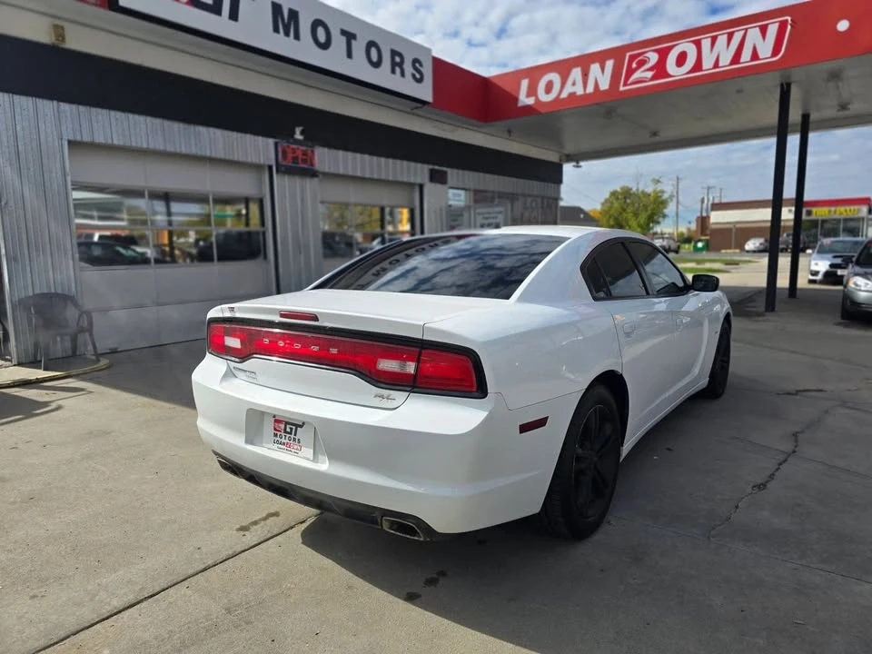 2011 Dodge Charger 7th Gen - Image 5 of 12