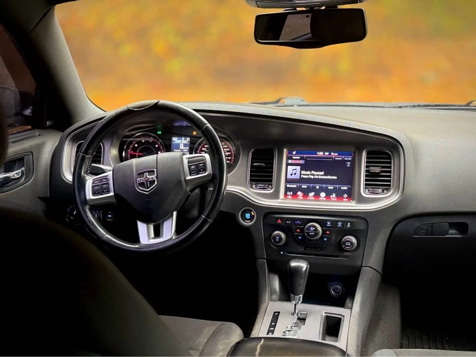 2011 Dodge Charger 7th Gen - Image 6 of 7