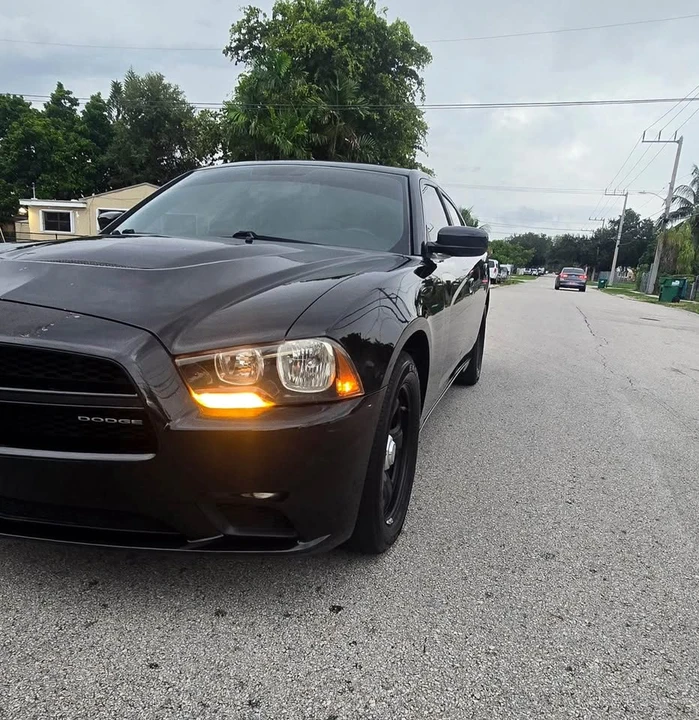2011 Dodge Charger 7th Gen - Image 5 of 11