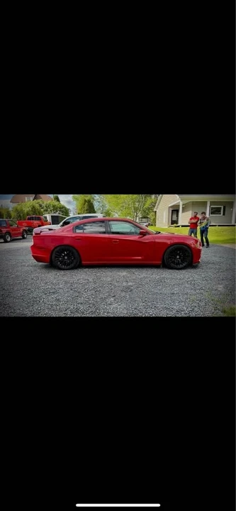 2011 Dodge Charger 7th Gen - Image 3 of 5