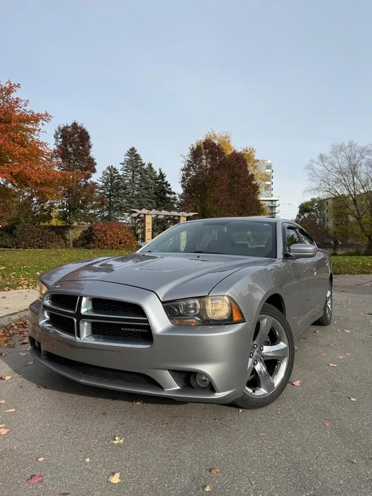 2011 Dodge Charger 7th Gen - Image 4 of 8
