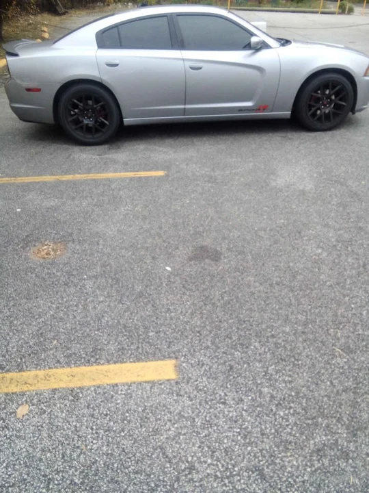 2011 Dodge Charger 7th Gen - Image 5 of 9