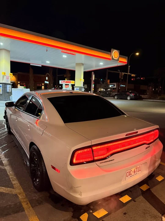 2011 Dodge Charger 7th Gen - Image 3 of 13
