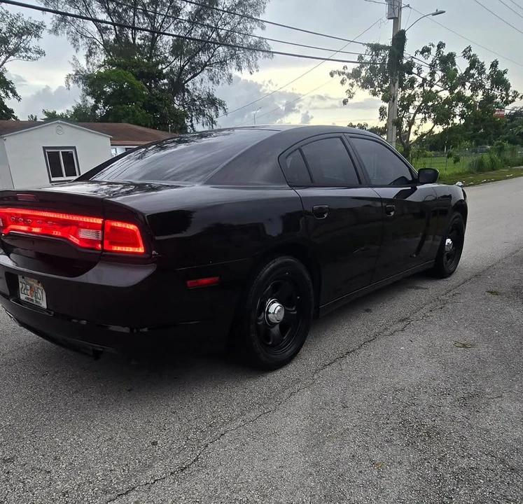 2011 Dodge Charger 7th Gen - Image 11 of 11
