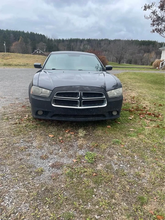 2011 Dodge Charger 7th Gen - Image 3 of 8