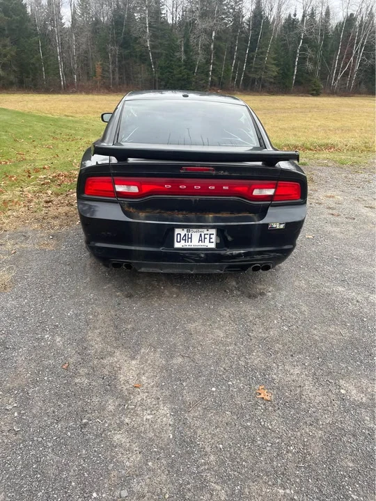 2011 Dodge Charger 7th Gen - Image 4 of 8