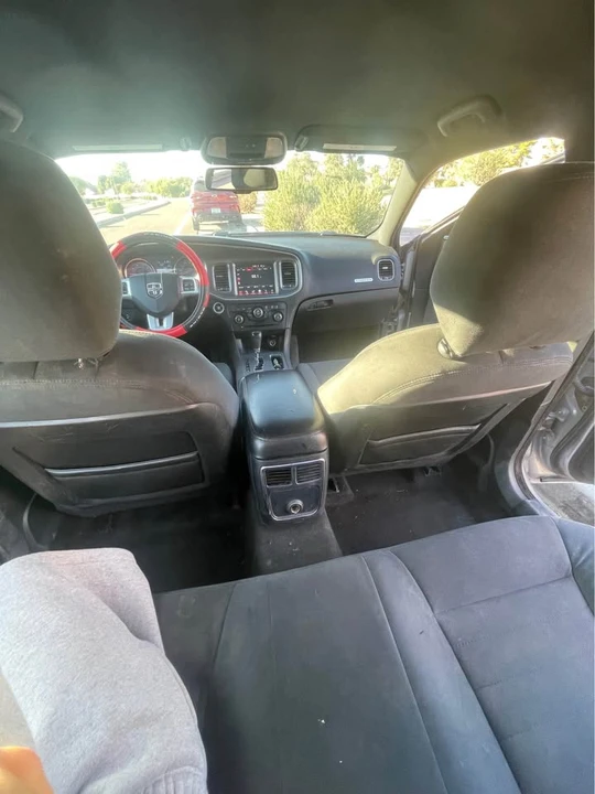 2011 Dodge Charger 7th Gen - Image 12 of 15