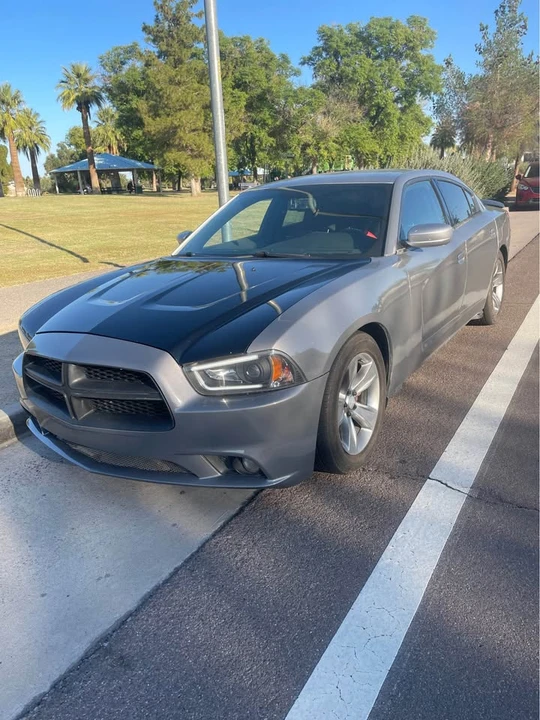 2011 Dodge Charger 7th Gen - Image 3 of 15