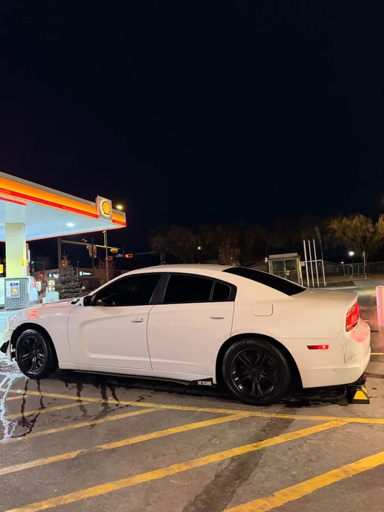 2011 Dodge Charger 7th Gen - Image 8 of 20
